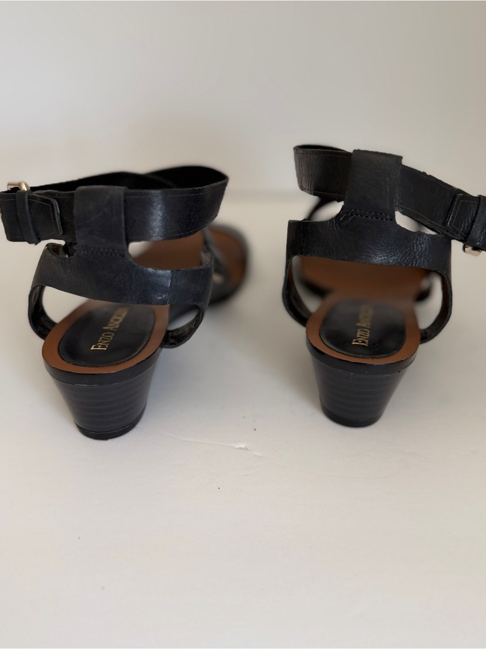 Enzo Angiolini Black Strappy Wedge Sandals - Picture 10 of 11